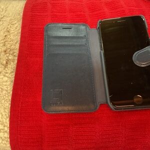 Brand new Unlocked Apple SE phone with charger/case $450 on sale-make an offer!